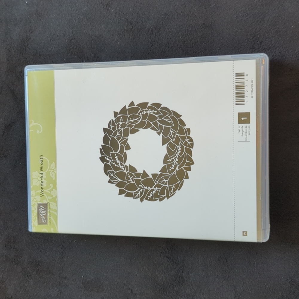 Wonderful Wreath wood mount stamp